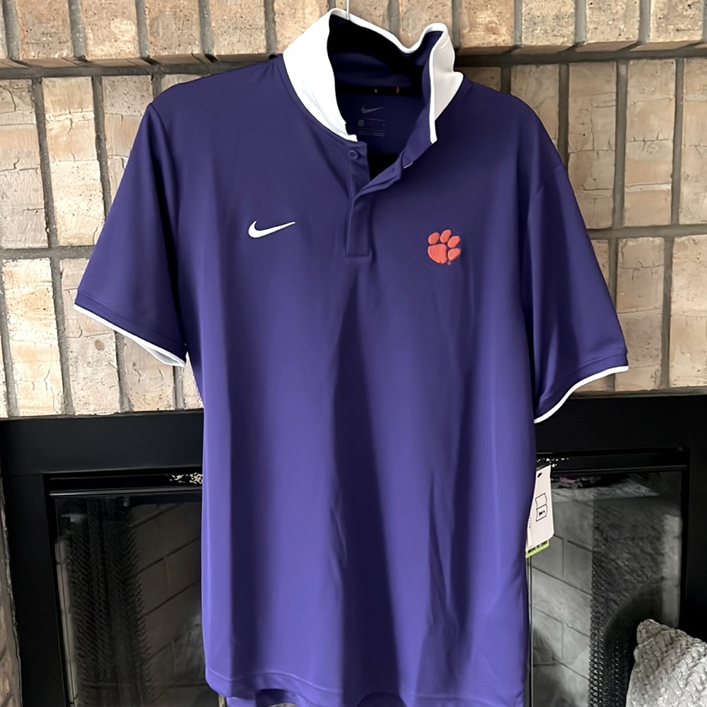 Nike collared shirt NWT